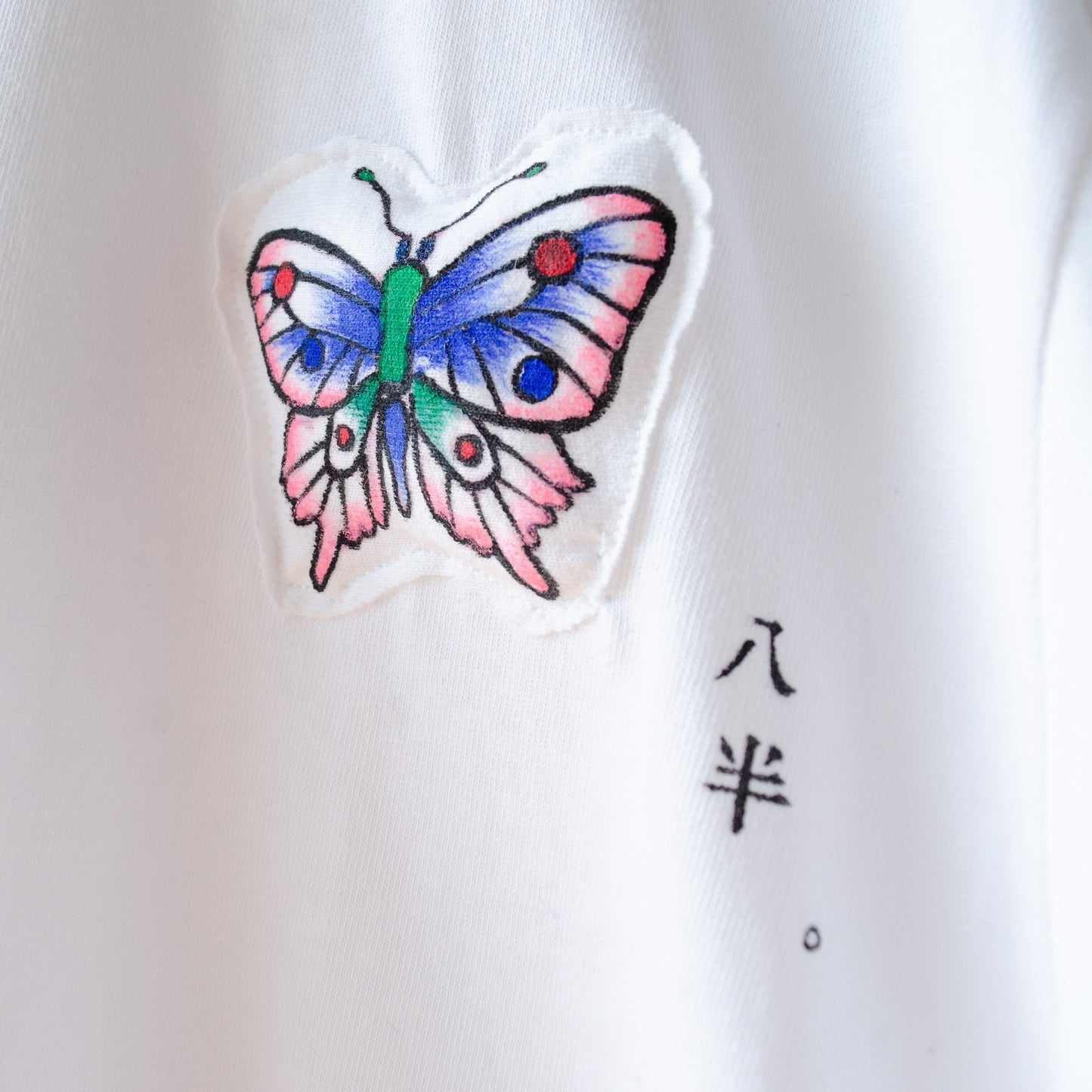 【new】八半Tシャツ(蝶々)