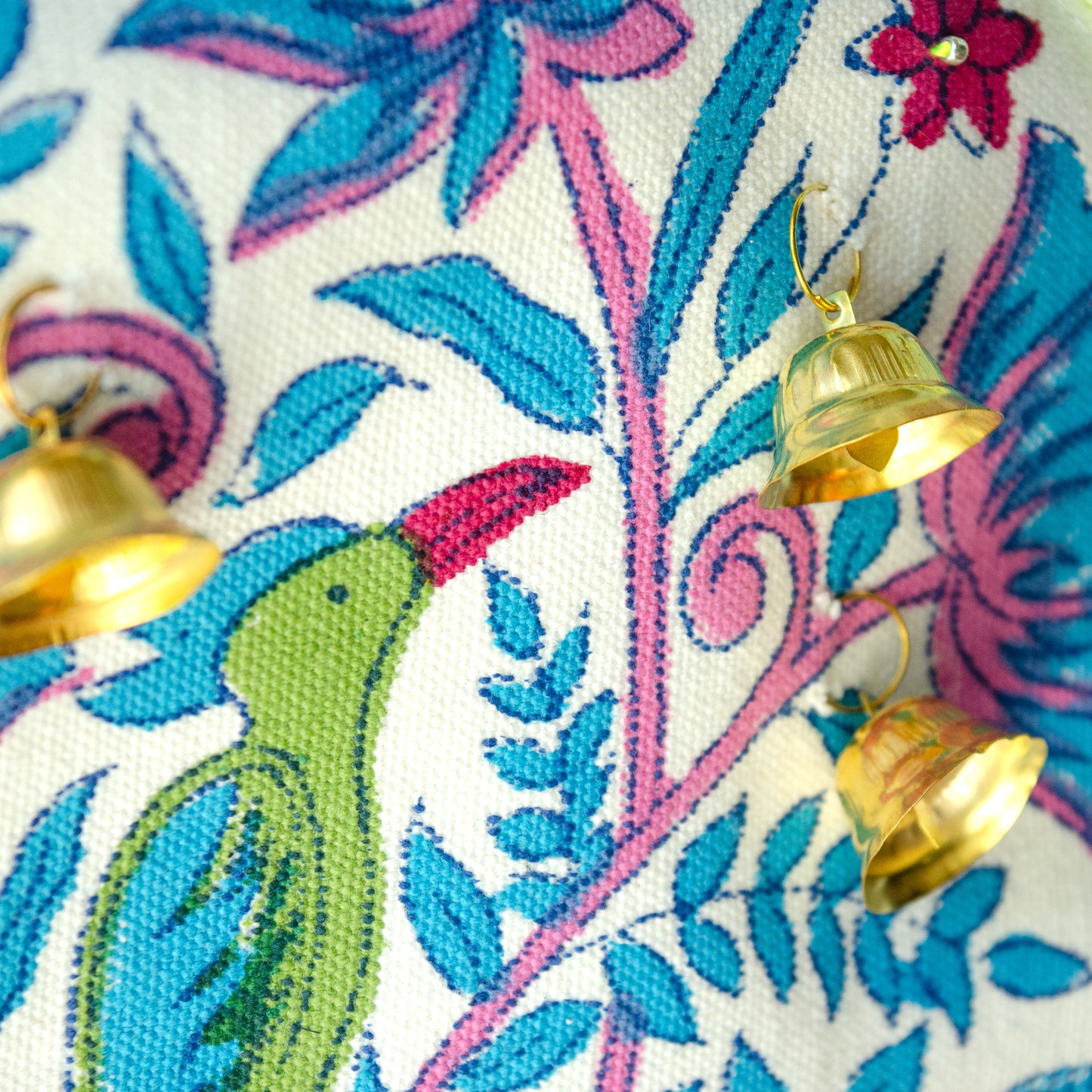 (New)鈴なりの木トートバッグ【水色】