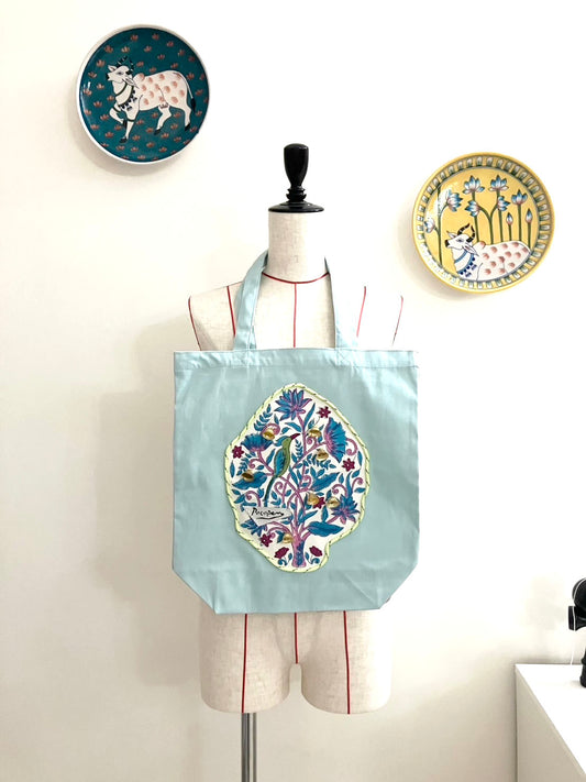 (New)鈴なりの木トートバッグ【水色】